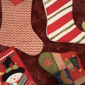 8 Christmas Stockings!